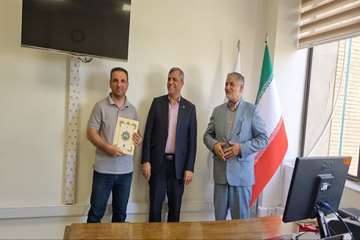 رئیس دانشگاه اصفهان: روابط عمومی باید به سمت روایت‌سازی پیش دستانه حرکت کند 