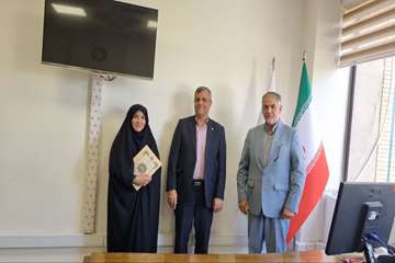رئیس دانشگاه اصفهان: روابط عمومی باید به سمت روایت‌سازی پیش دستانه حرکت کند 