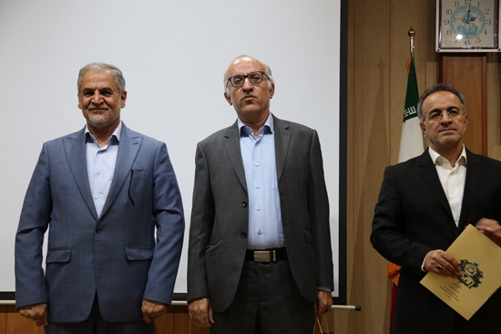 برگزاری مراسم معارفه و تکریم رئیس دانشکده زبان‌های خارجی دانشگاه اصفهان   